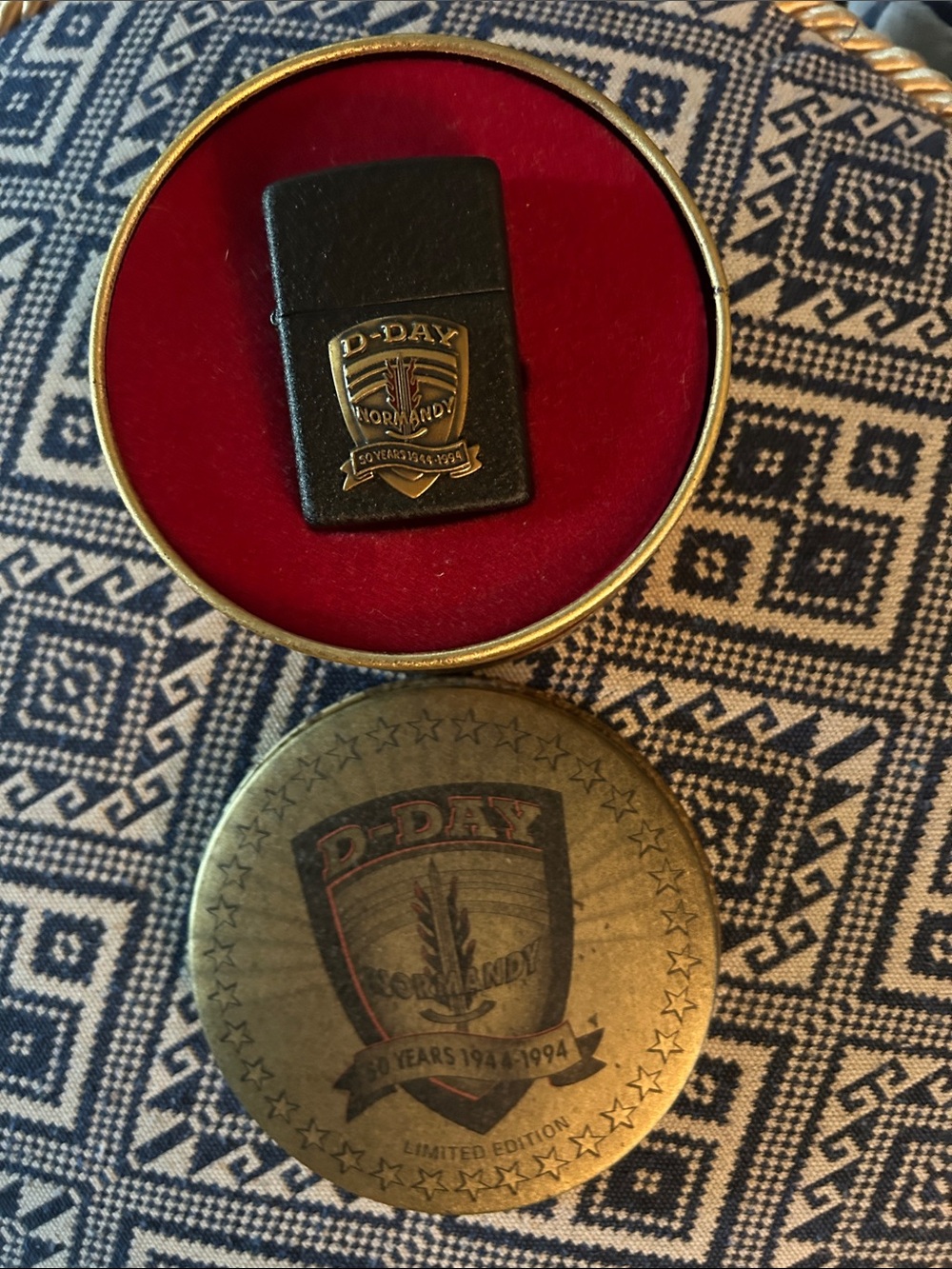 D-Day Normandy 50th Anniversary Zippo Lighter 1944-1994 Vintage New in Tin